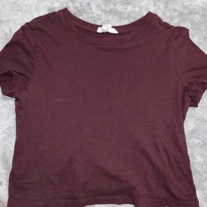 maroon crop top